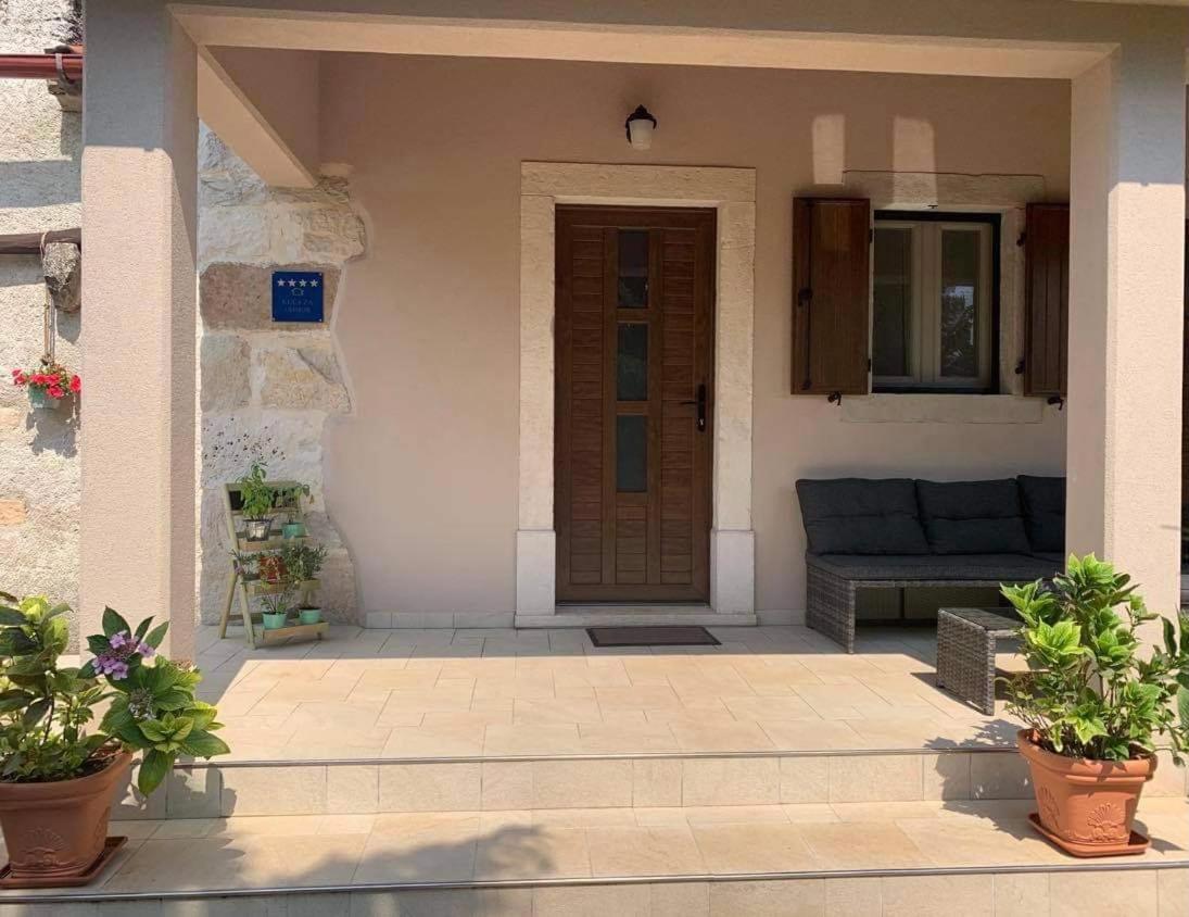 Holiday Home Mattiuzi Nedescina Экстерьер фото