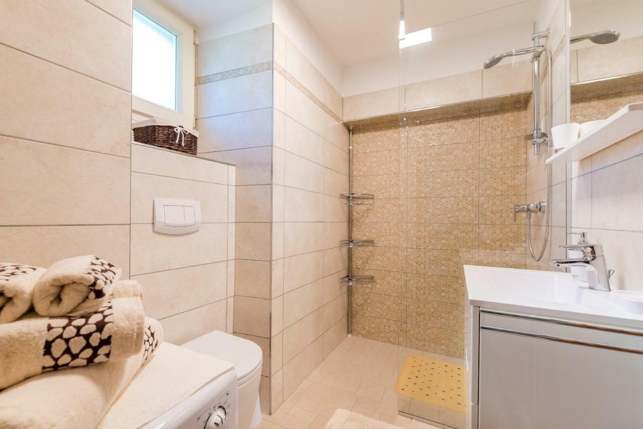 Holiday Home Mattiuzi Nedescina Экстерьер фото